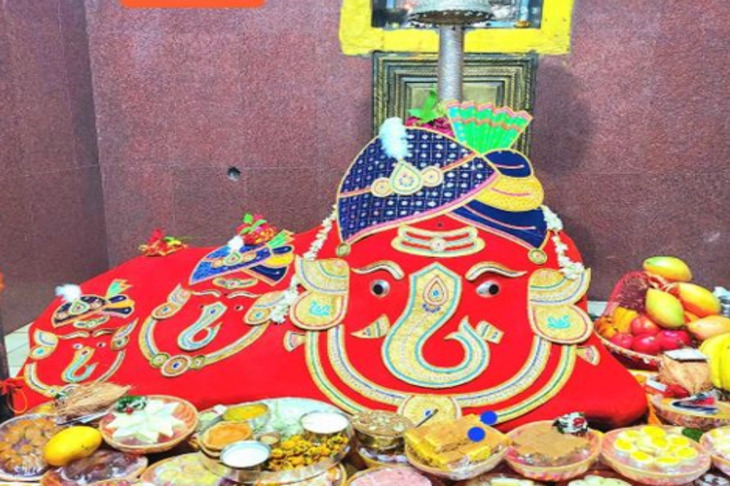 Chintaman-Ganesh-Temple-Ujjain-Yatra