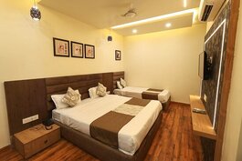 Standard-Double-Room-Ujjain-yatra